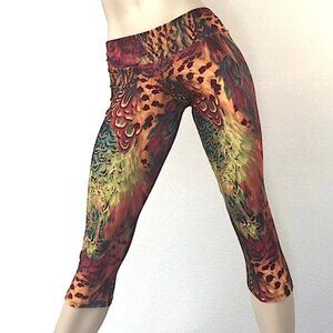 Tribal Feather Festival Yoga Cropped Capri Low Rise Made in USA NEW